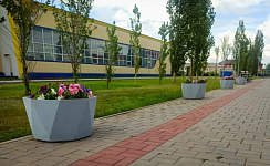Вазон для цветов уличный из бетона «Шерегеш-M» от ЖБИ 24 г.Самара
